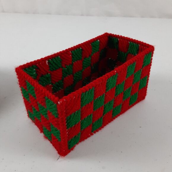 Vintage Handmade Needlepoint Canvas Christmas Coasters with Holder 9 Pc Snowmen - Picture 15 of 16